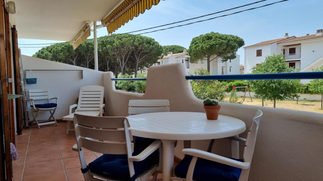 Apartamento Familiar Con Piscina Y Wifi L' Escala Kültér fotó